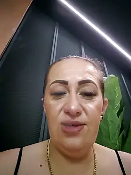 AvaLloyd online show from 02.27.25