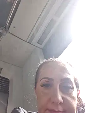 AvaLloyd online show from 03.23.25