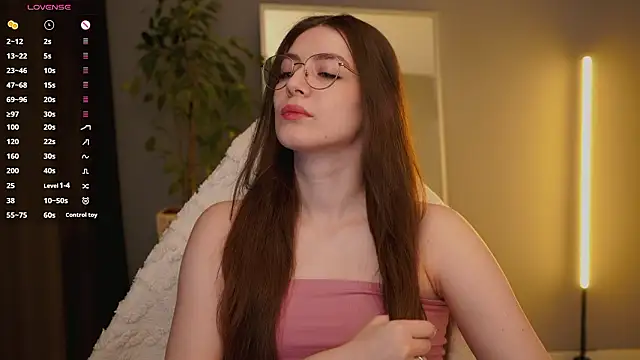 Ester Hill online show from 02.19.26