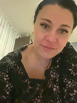 CuteNata online show from 12.15.24