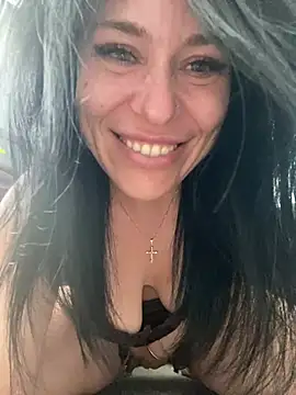 Snapshot of CuteNata chatting on 06.21.26 CuteNata online show from 06.21.26