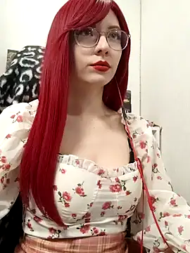 ElliMoor online show from 12.06.24