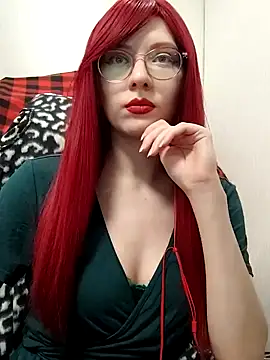 ElliMoor online show from 12.23.24