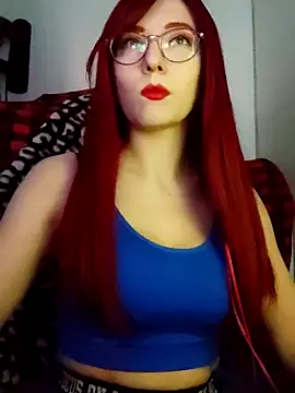 ElliMoor online show from 01.18.25