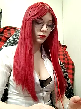 ElliMoor online show from 02.14.25