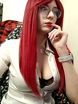 ElliMoor online show from 02.14.25