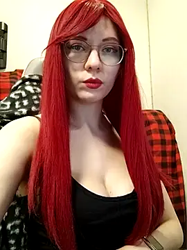 ElliMoor online show from 03.04.25