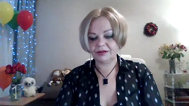 Snapshot of SofiyaPetrova chatting on 04.28.26 SofiyaPetrova online show from 04.28.26