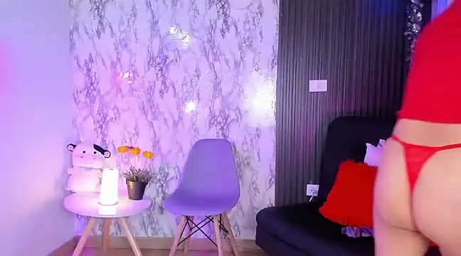 chloe blue online show from 01.13.25