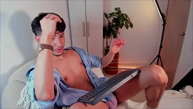 dimitri targaryen online show from 01.08.25