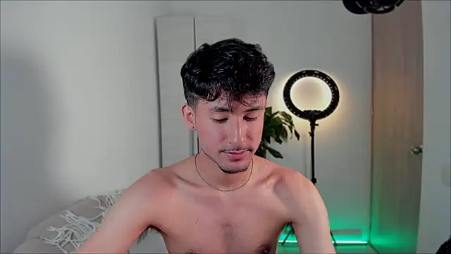 dimitri targaryen online show from 01.12.25