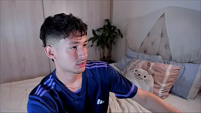 dimitri targaryen online show from 09.22.25