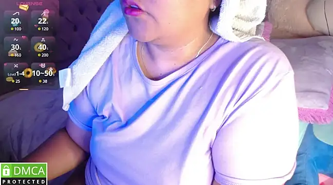 KittyHot20 online show from 03.18.25