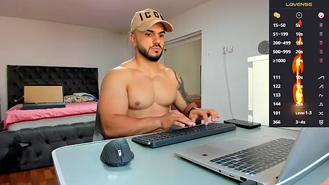 supermanboy94 online show from 06.03.26