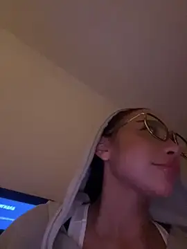 CardiSweetBaby online show from 01.12.25