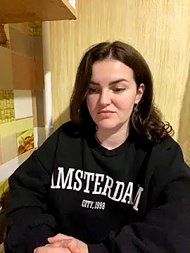 Snapshot of Karolina_llove chatting on 12.01.24 Karolina llove online show from 12.01.24