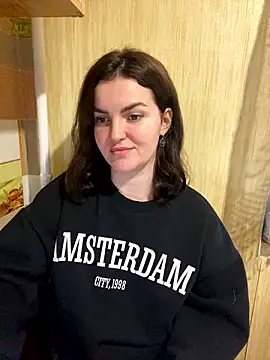 Snapshot of Karolina_llove chatting on 12.02.24 Karolina llove online show from 12.02.24