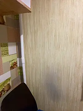 Snapshot of Karolina_llove chatting on 12.22.24 Karolina llove online show from 12.22.24