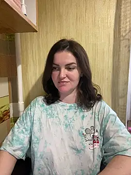 Snapshot of Karolina_llove chatting on 01.21.25 Karolina llove online show from 01.21.25