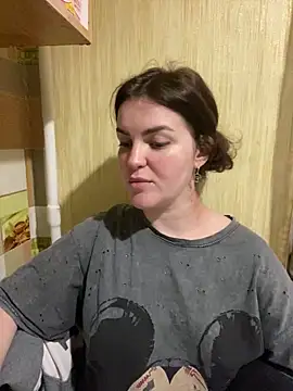 Snapshot of Karolina_llove chatting on 02.14.25 Karolina llove online show from 02.14.25