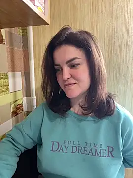 Snapshot of Karolina_llove chatting on 02.17.25 Karolina llove online show from 02.17.25