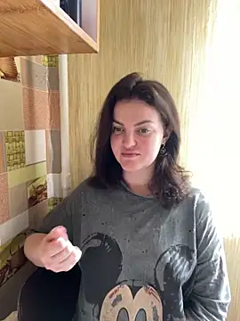 Snapshot of Karolina_llove chatting on 03.11.25 Karolina llove online show from 03.11.25