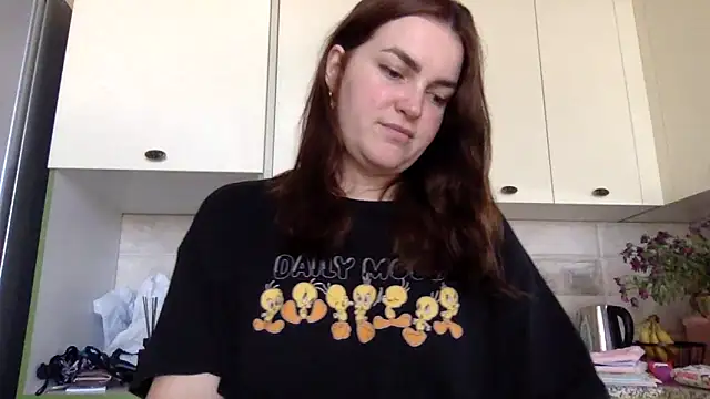 Snapshot of Karolina_llove chatting on 09.21.25 Karolina llove online show from 09.21.25