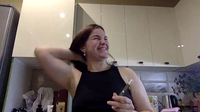 Snapshot of Karolina_llove chatting on 09.22.25 Karolina llove online show from 09.22.25