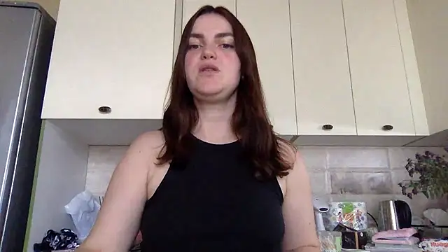 Snapshot of Karolina_llove chatting on 09.25.25 Karolina llove online show from 09.25.25