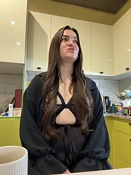 Snapshot of Karolina_llove chatting on 10.25.25 Karolina llove online show from 10.25.25