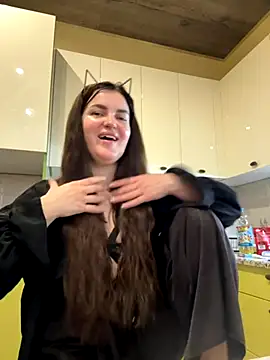 Snapshot of Karolina_llove chatting on 10.30.25 Karolina llove online show from 10.30.25