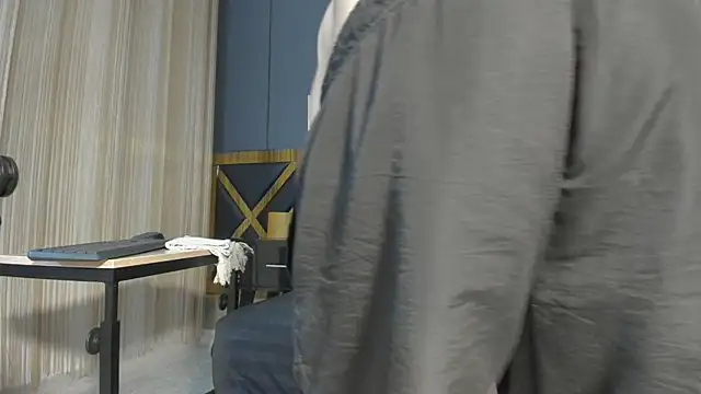 Rhaegal hot online show from 12.18.24