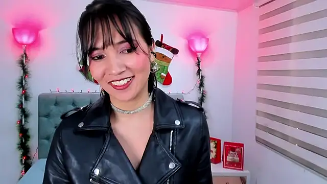 lina bedoya  online show from 12.12.24