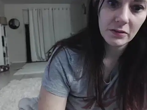 CrystalLakeXO online show from 12.21.24