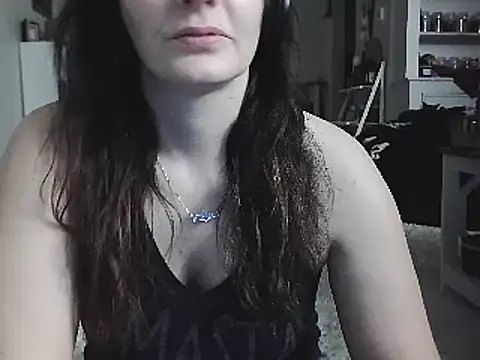 CrystalLakeXO online show from 12.30.24