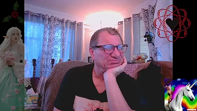 Snapshot of coryassman chatting on 10.12.25 coryassman online show from 10.12.25