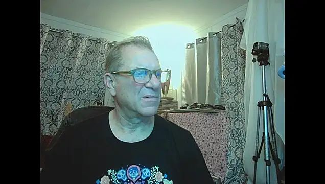 coryassman online show from 04.18.26