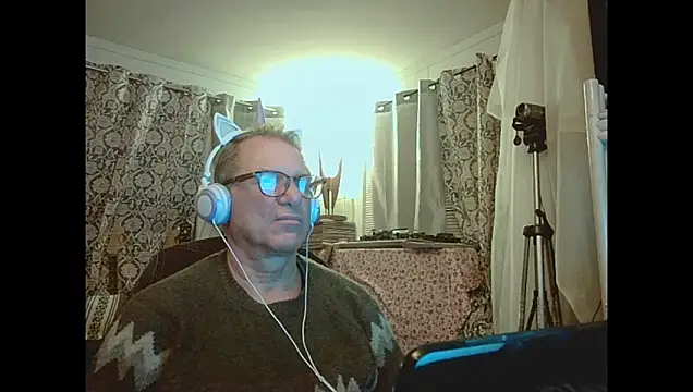 Snapshot of coryassman chatting on 04.23.26 coryassman online show from 04.23.26