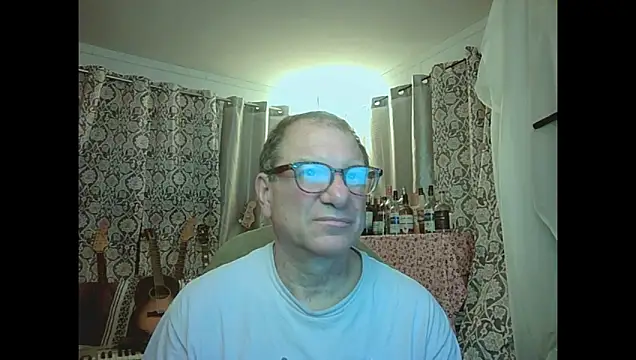 Snapshot of coryassman chatting on 06.15.26 coryassman online show from 06.15.26