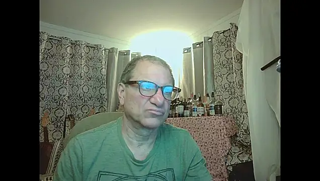 Snapshot of coryassman chatting on 06.19.26 coryassman online show from 06.19.26