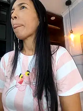 Snapshot of Angel_Perv chatting on 03.08.25 Angel Perv online show from 03.08.25