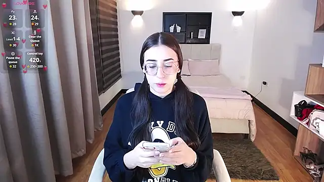 Snapshot of Imkitty-Horny chatting on 10.02.25 Imkitty-Horny online show from 10.02.25