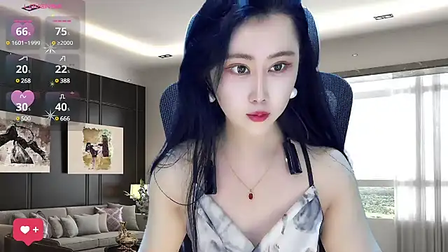 Snapshot of W-E-N-123 chatting on 02.16.25 W-E-N-123 online show from 02.16.25