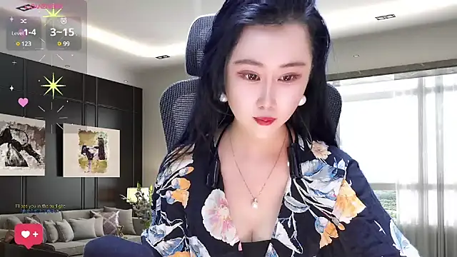 Snapshot of W-E-N-123 chatting on 03.15.25 W-E-N-123 online show from 03.15.25