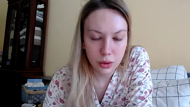 Scarlettford online show from 02.20.25