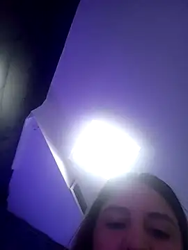 Snapshot of AnthonelaDuque chatting on 02.12.25 AnthonelaDuque online show from 02.12.25