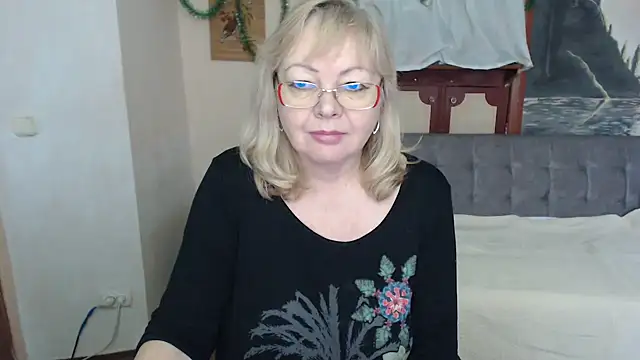 EvelynLoveShy online show from 01.09.26