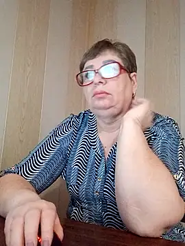 Snapshot of Lee_Nell chatting on 02.06.25 Lee Nell online show from 02.06.25