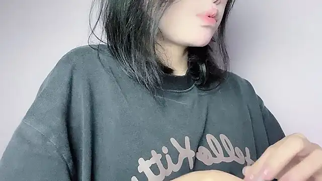 Snapshot of Baenee chatting on 02.01.26 Baenee online show from 02.01.26