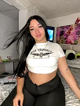 GemaGranadoss online show from 10.07.25